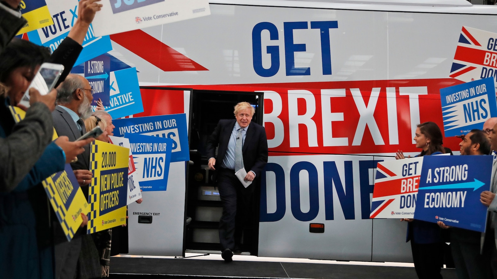 Десет години по-късно Brexit все още разделя Великобритания и хвърля петно ​​върху нейната икономика