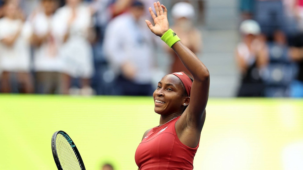 Coco Gauff makes history at US Open as she heads to the quarterfinals - Good Morning America