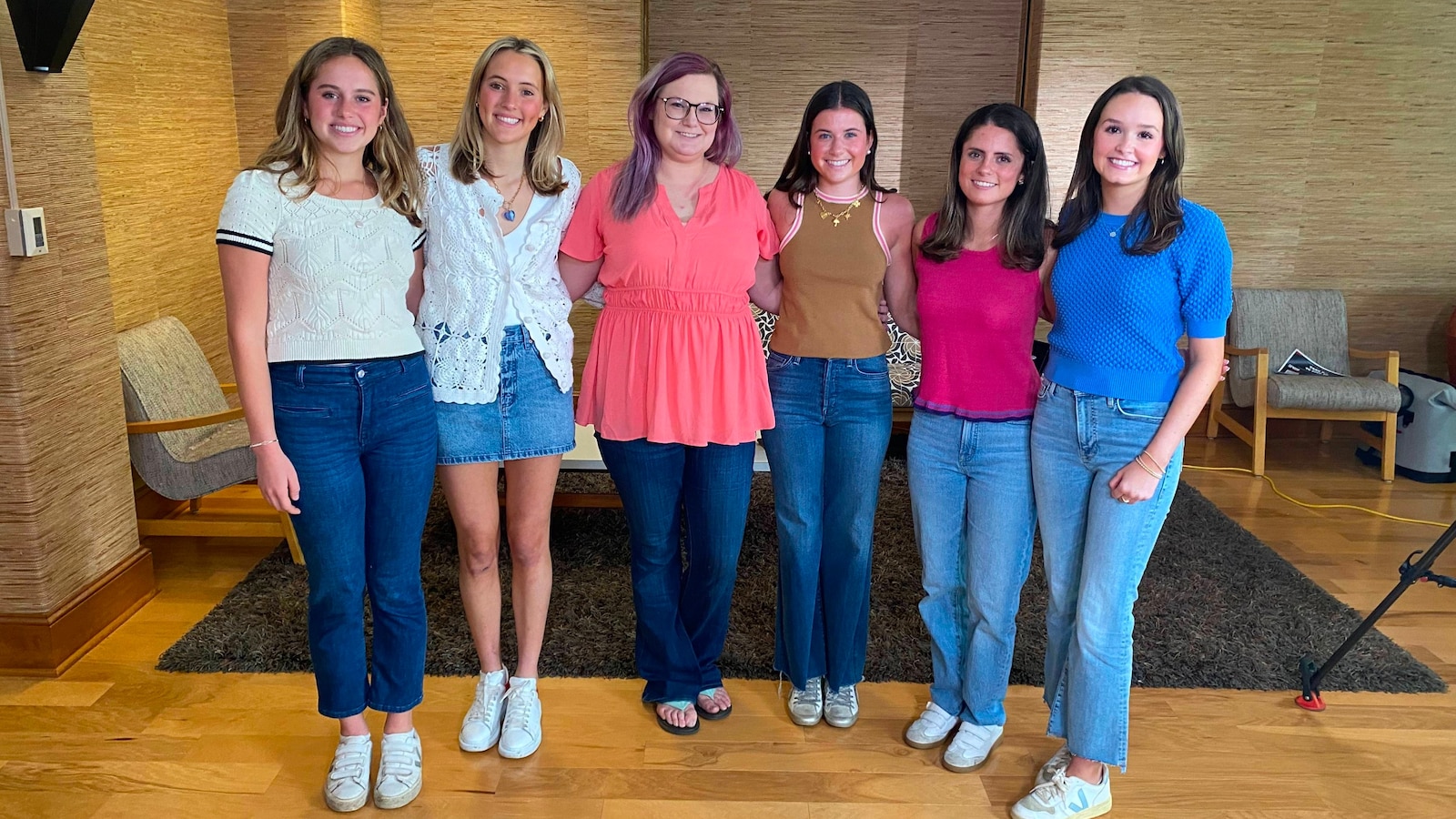 A Sorority Mom'S Guide To Rush!: The Most Dramatic Moments Of Lifetime'S Show - z9uv5r7