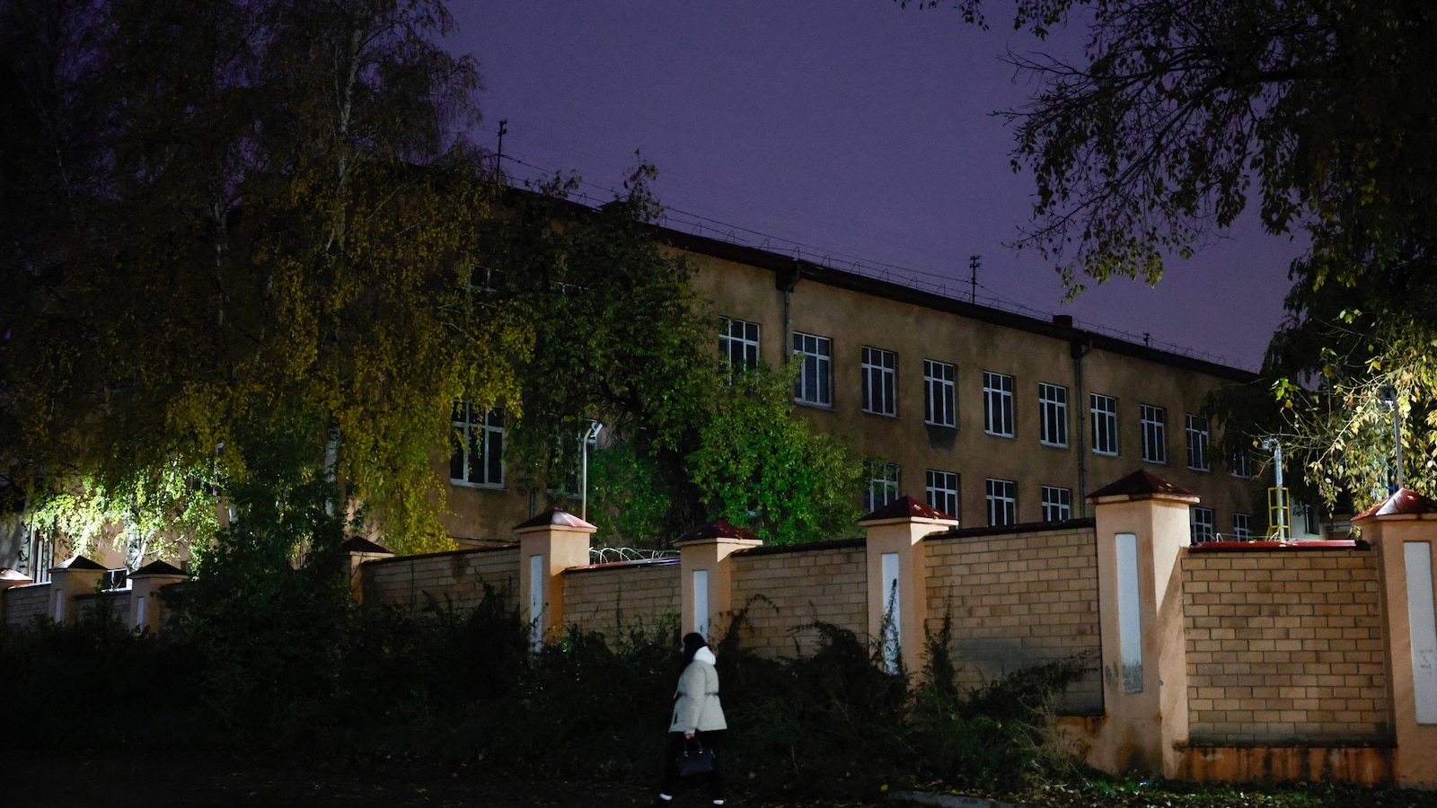 The U.S. issued a formal diplomatic complaint over the Russian government's response to the reported death of a lab worker from an anti-plague institute in Siberia, urging the country to increase transparency surrounding the incident. Read more: