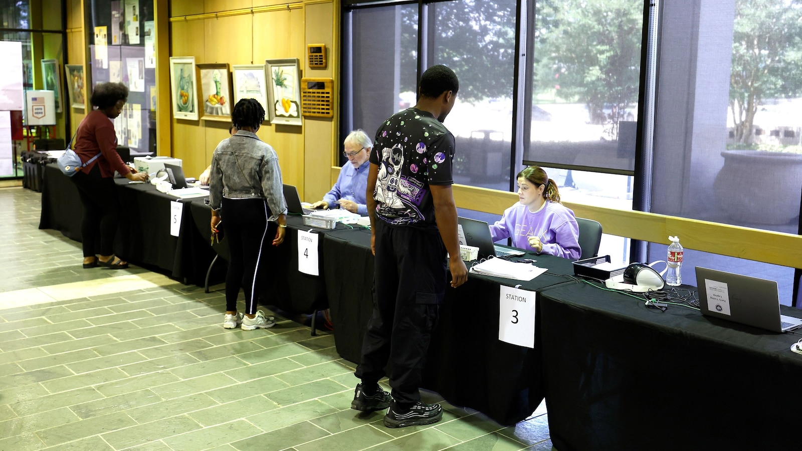 Louisianians sound the alarm about voter confusion after House primaries delayed