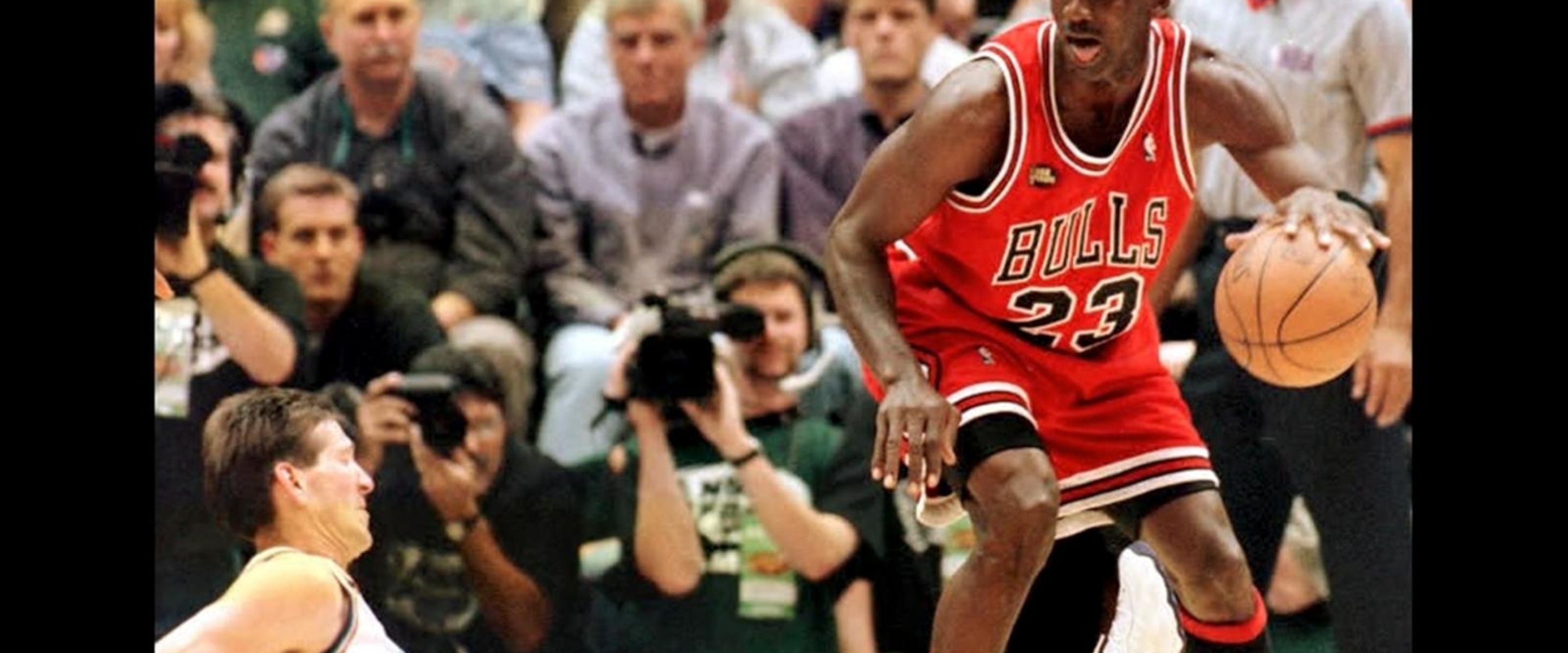Video Michael Jordan's 1998 NBA Finals jersey sells for record $14