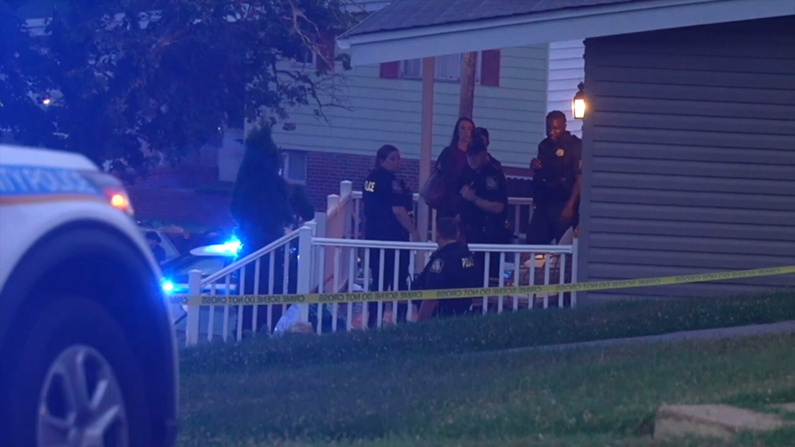 A teenager was arrested Wednesday in connection with the fatal shooting of siblings inside their home in a suburb of Baltimore County. <https://t.co/WdzNMuNHVO>