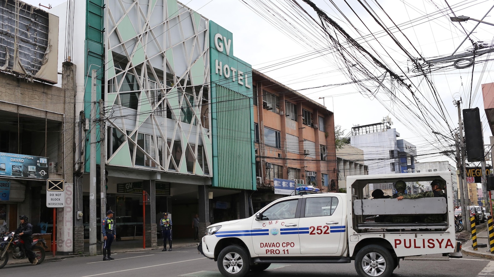 Philippines’ Notorious Militant Hotbed Secretly Frequented by Bondi Beach Suspects