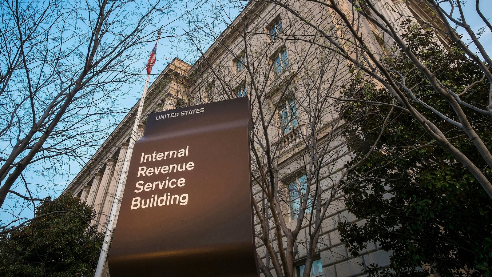 1 million Americans to receive checks from the IRS How to know if you