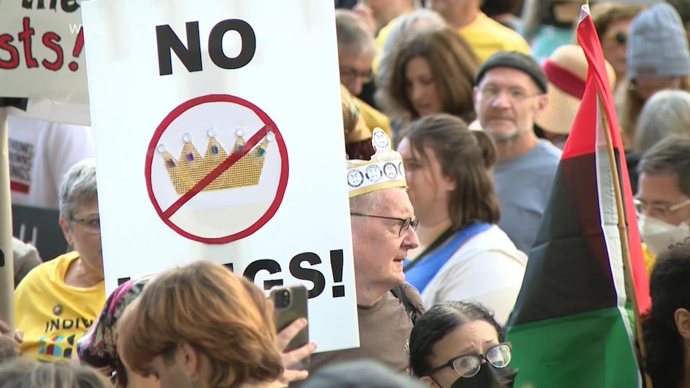 President Trump mocks Saturday's 'No Kings' protest