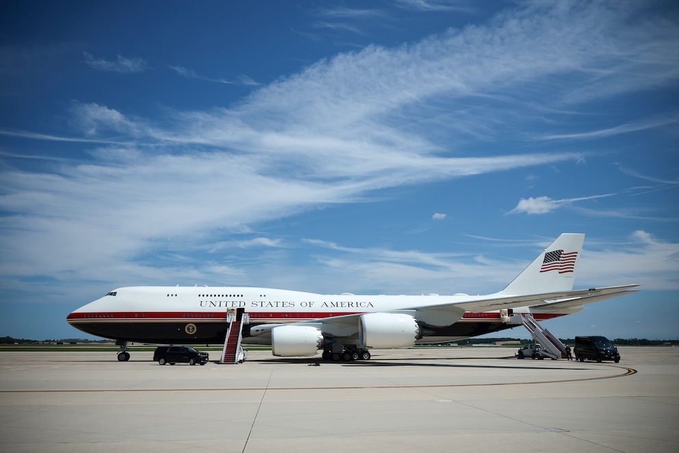 PHOTO: VC-25B Bridge stands ready on the tarmac on August 04, 2026 in Joint Base Andrews, Maryland. U.S. President Donald Trump is traveling to Los Angeles to attend a fund raising event and onto Las Vegas for a rally on Wednesday.