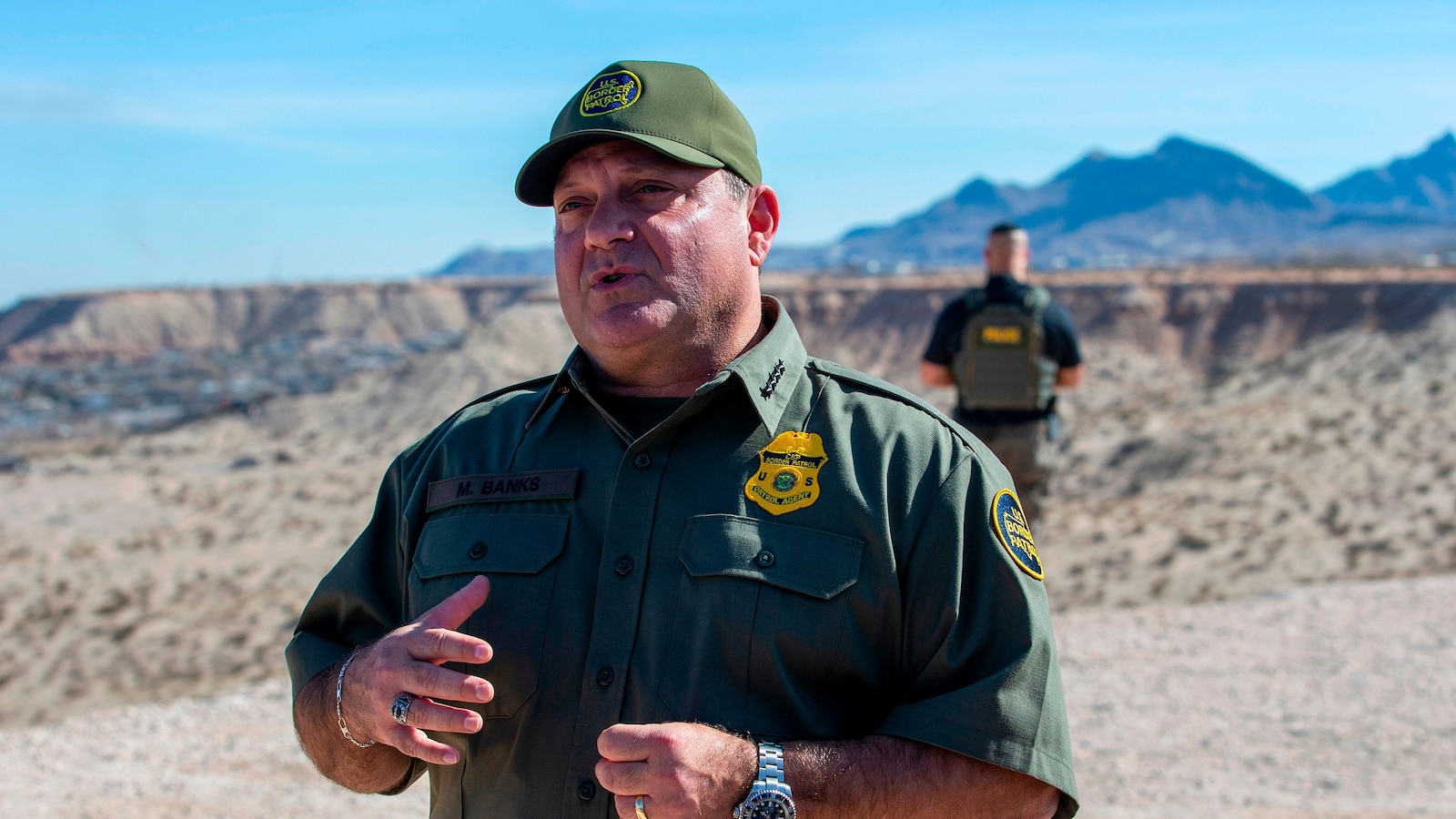 Border Patrol chief Michael Banks is stepping down