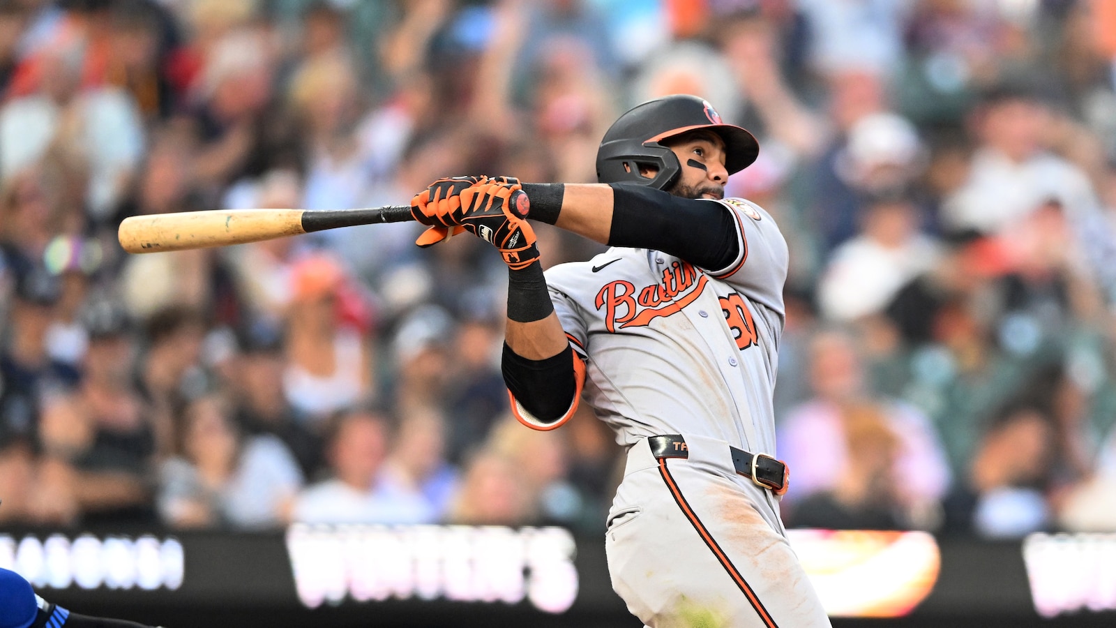 Holliday’s Four Hits, Three Homers Lift Orioles Over Tigers 8-5