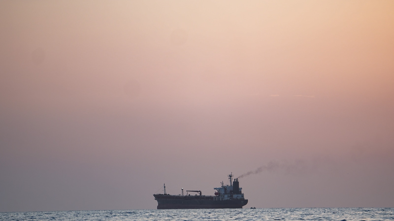 Houthis' Yemen gains put control of strategic Bab el-Mandeb Strait and key cities in focus; Saudi-backed forces scramble to retain coastal plains