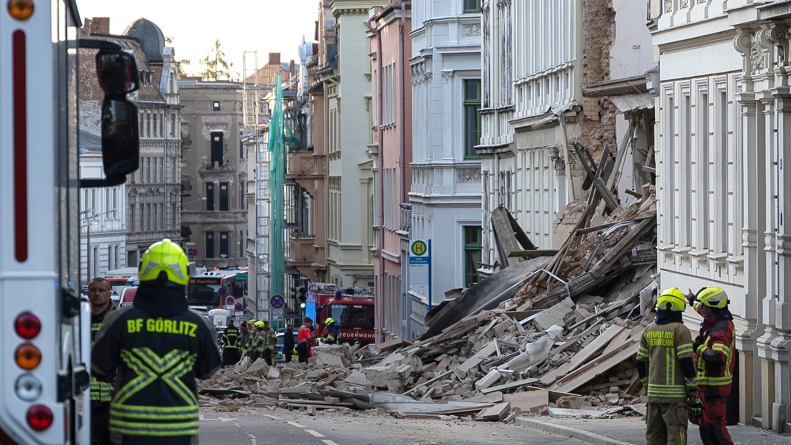 Rescuers search for 3 missing after German building collapse
