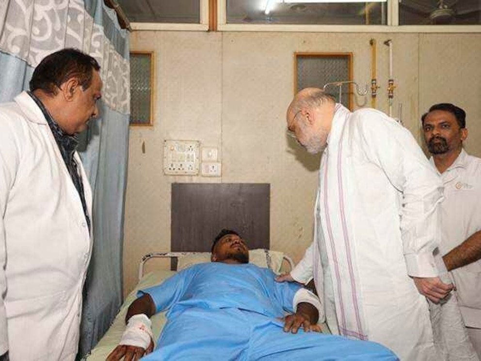 PHOTO: India Plane Crash Survivor