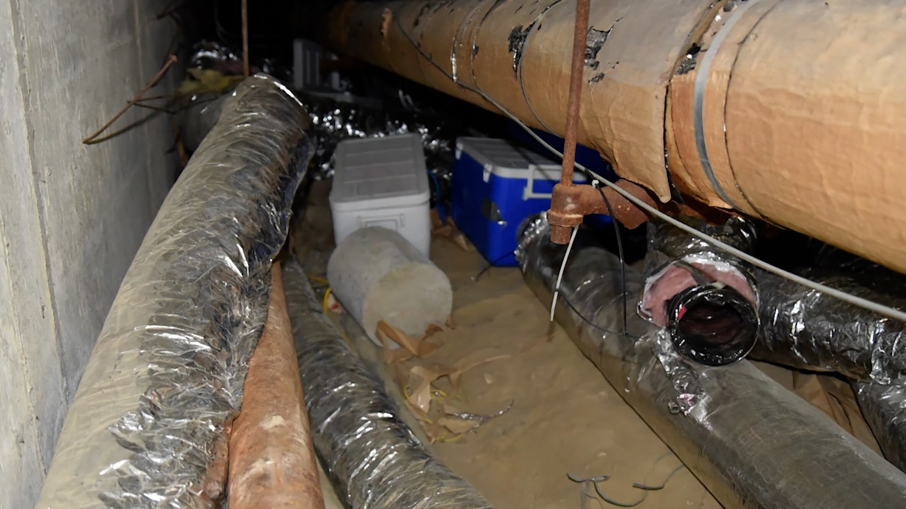 Massachusetts man charged after hiding cryptocurrency mining rig in school  crawl space - ABC News