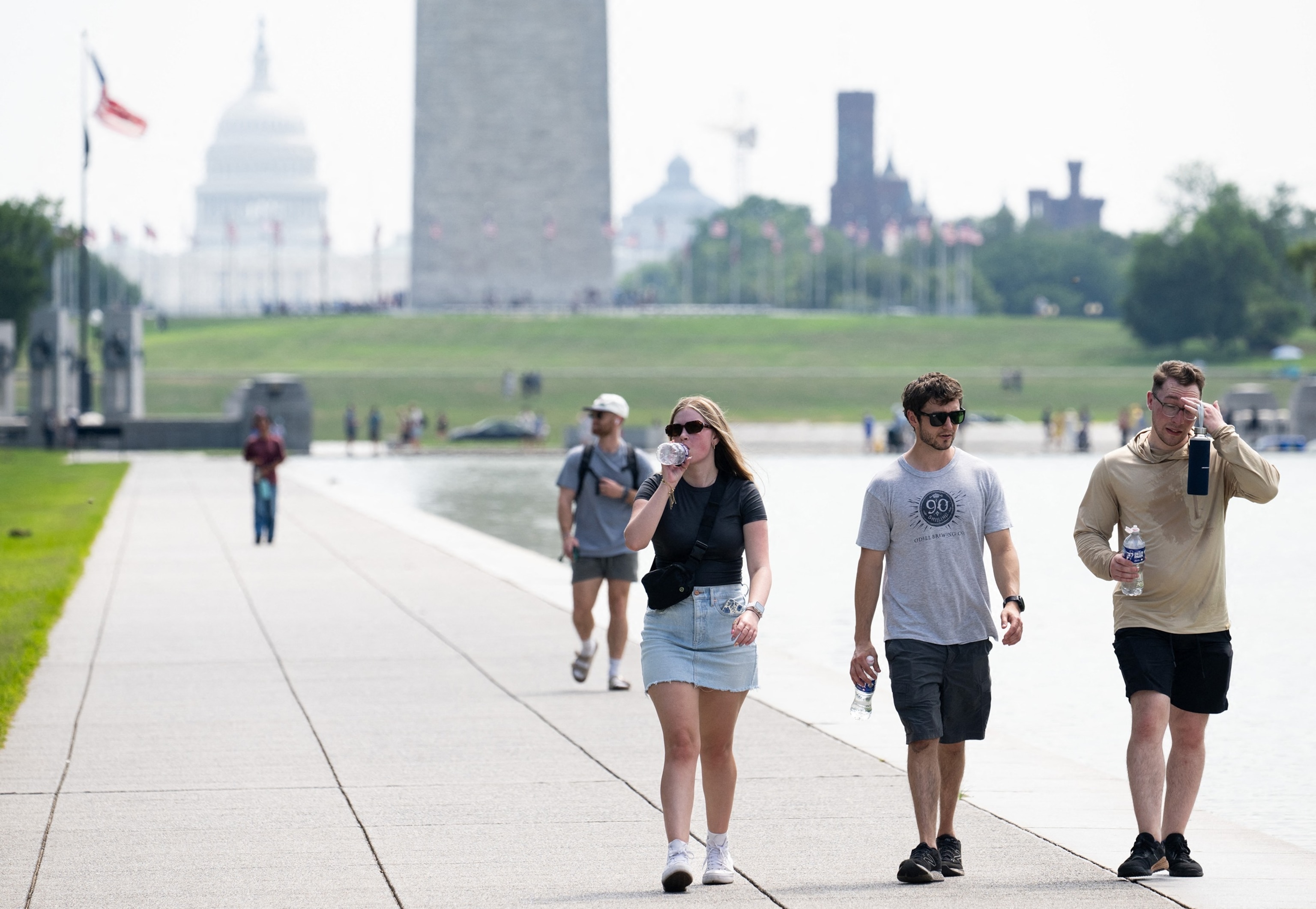 Hotter temperatures may push millions toward a more sedentary lifestyle, add hundreds of thousands of deaths