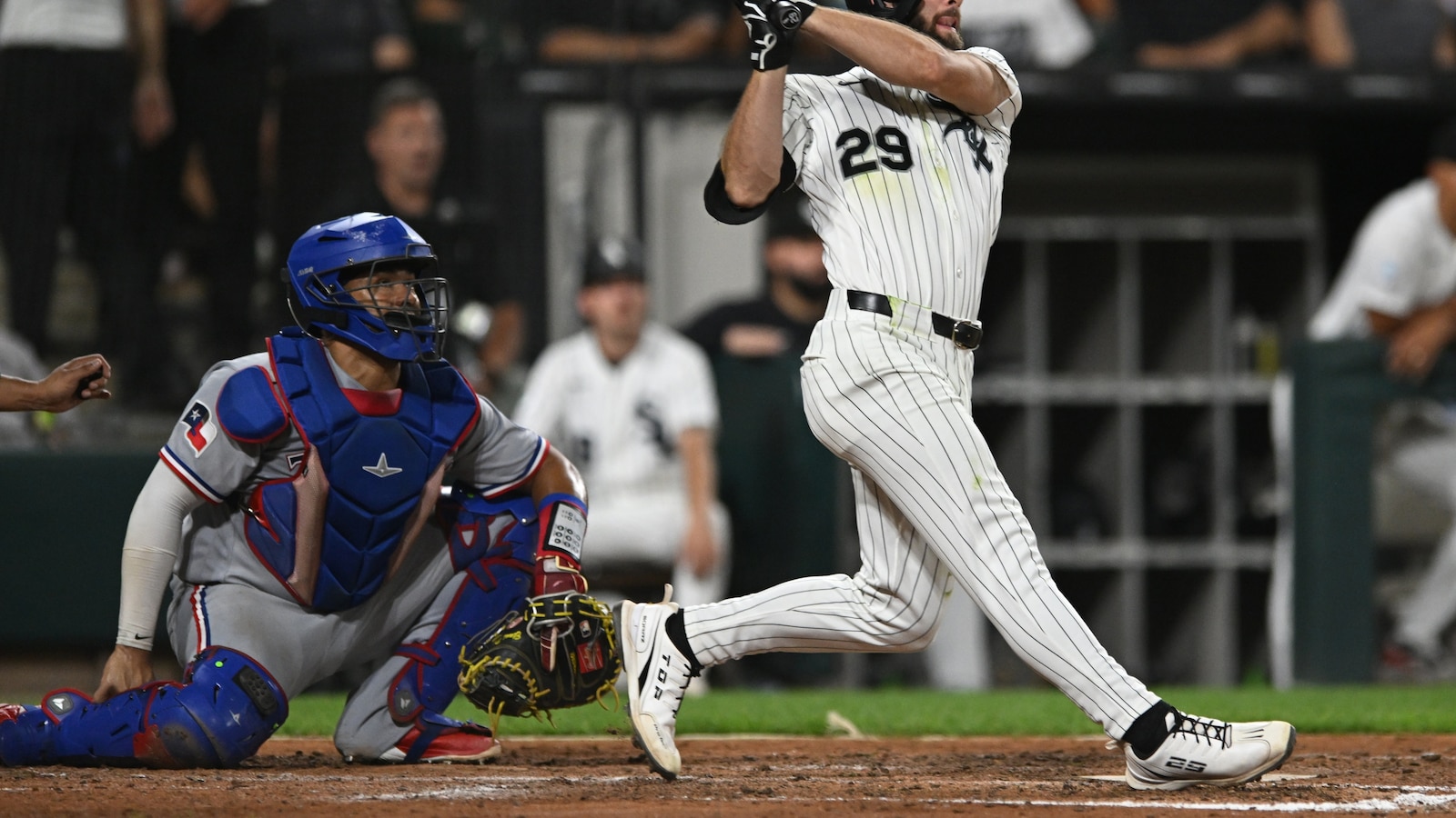Peters' Fifth Straight Homer Ties White Sox Rookie Record