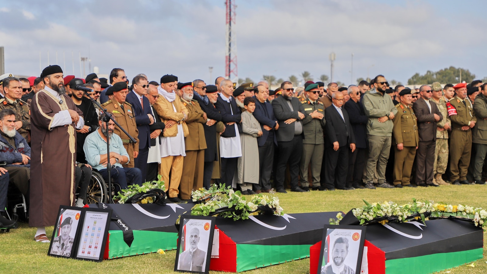 Либия скърби за военния началник, убит в самолетната катастрофа в Турция