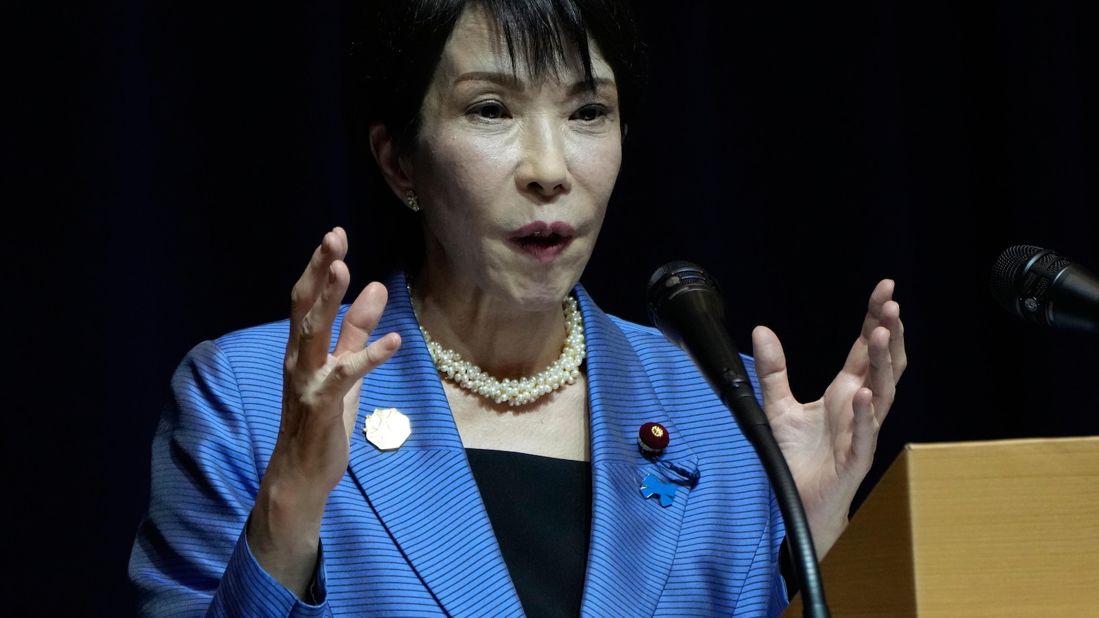 Japan and China exchange barbs after PM Takaichi's remarks over Taiwan