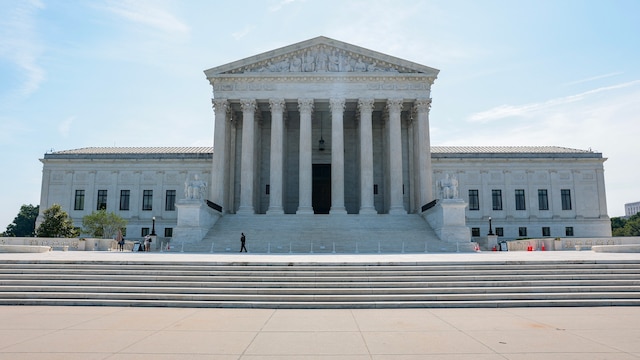 Supreme Court Strikes Down Hawaii Gun Carry Rule