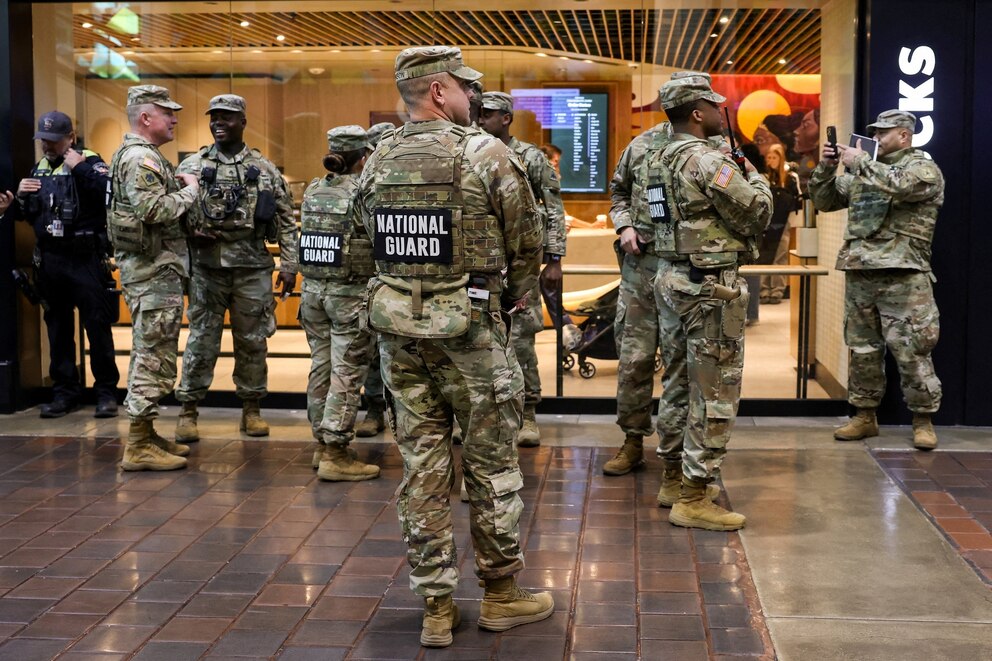PHOTO: FILE PHOTO: Members of the National Guard stand at Union Station in Washington, D.C.
