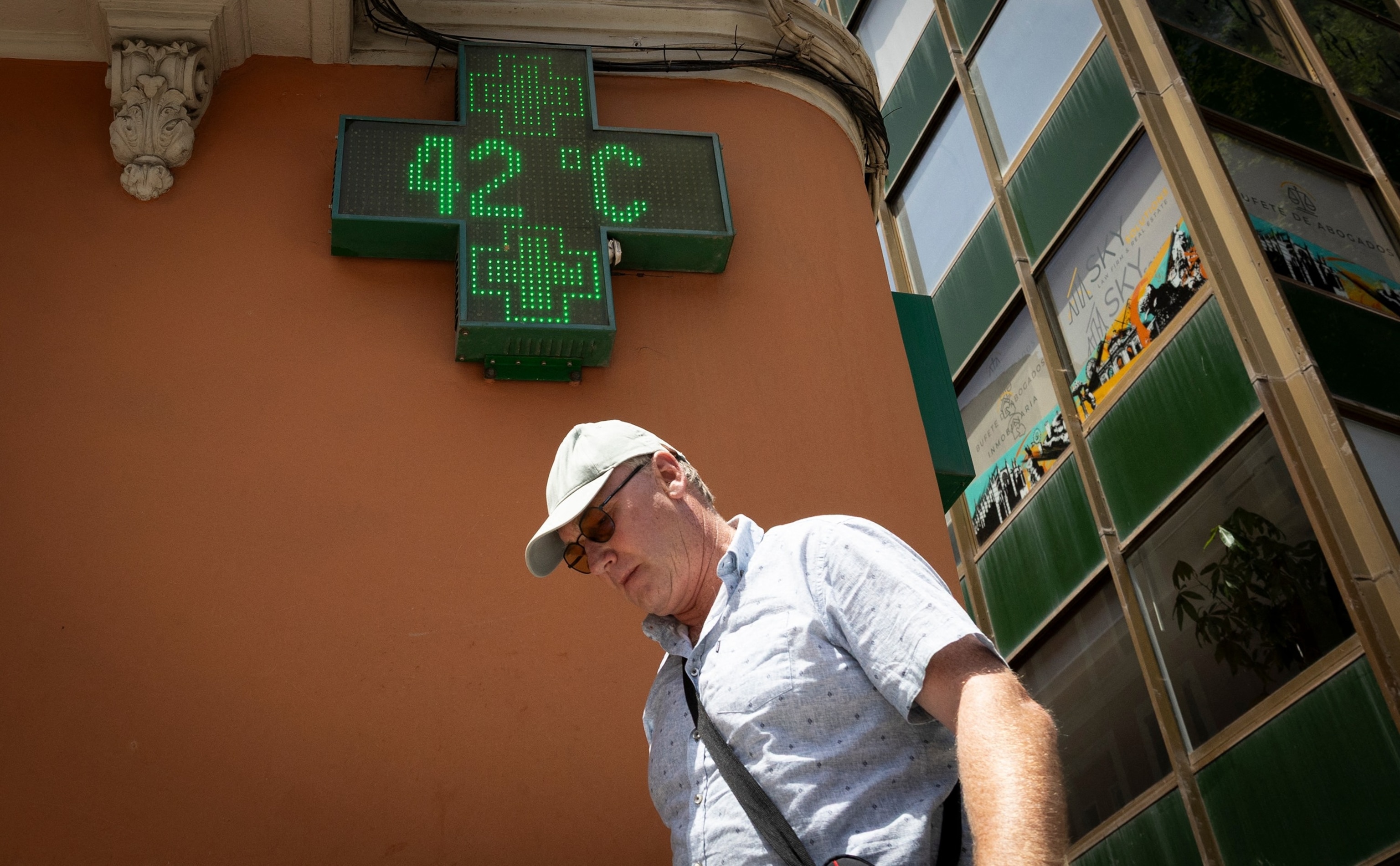 Image from article: Global temperatures hit record highs as El Niño strengthens: Report Image from article: Global temperatures hit record highs as El Niño strengthens: Report