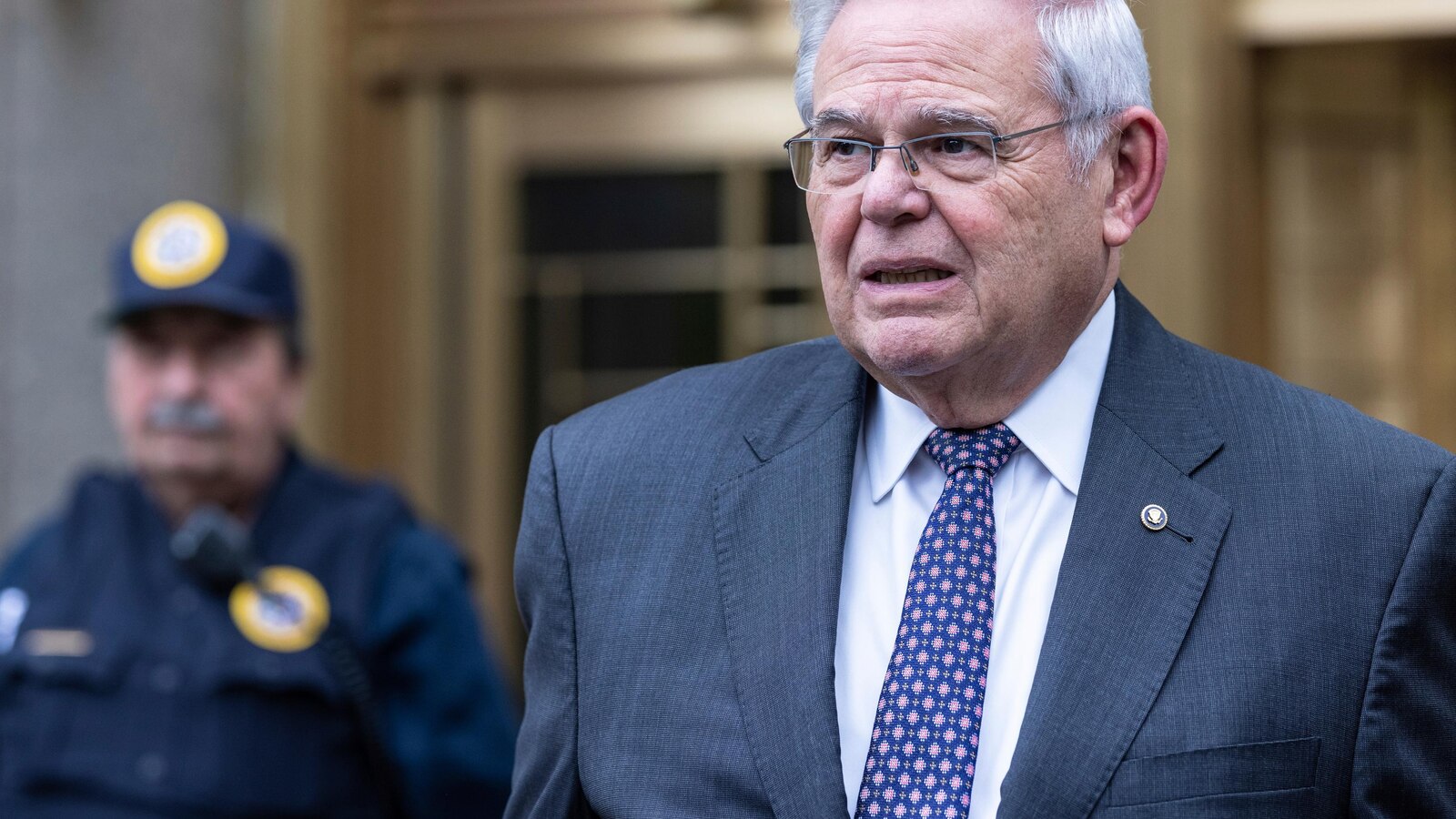  Sen. Bob Menendez of New Jersey to seek independent reelection bid amid federal corruption trial