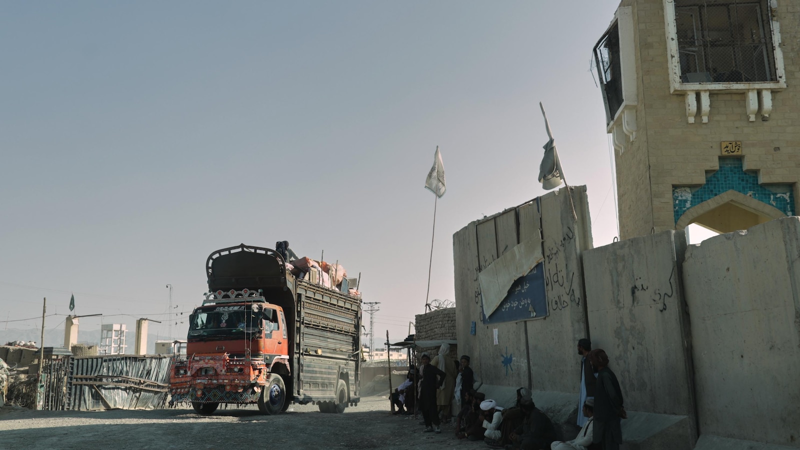 Peace talks hosted by Turkey between Pakistan and Afghanistan hit impasse in Istanbul