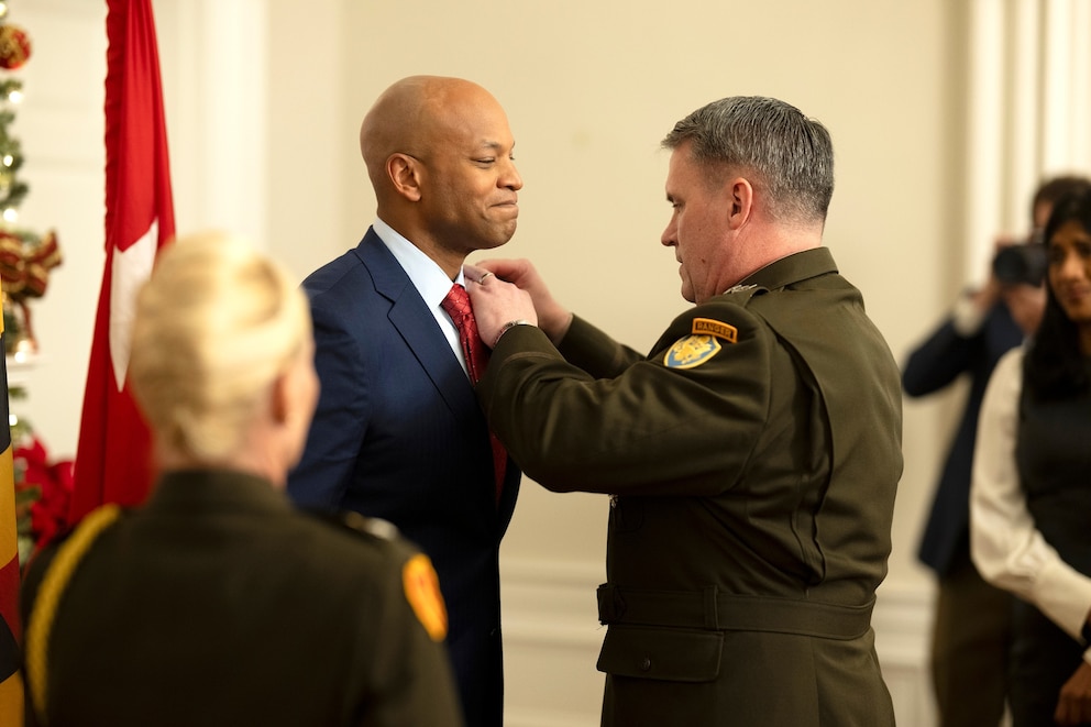 PHOTO: Governor Wes Moore officially receives the Bronze Star Medal in a ceremony at the Governors Mansion in Annapolis, Maryland, on Dec. 20, 2024.