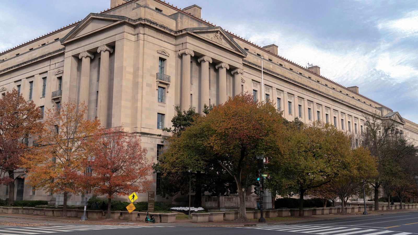 Georgia inmate gets 80 years for making bombs, mailing them to US courthouse, Justice Department