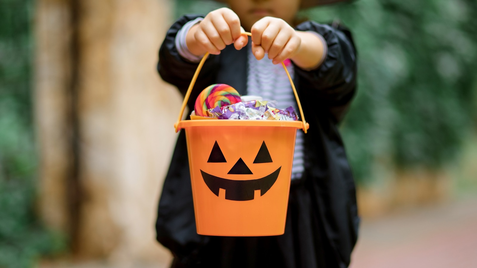 Halloween candy may be more expensive this year: How to save