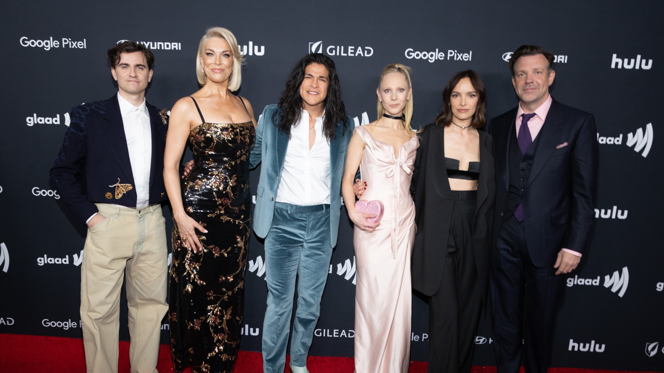 Ted Lasso Cast Reunites At GLAAD Media Awards Wins Outstanding Ted Lasso Cast Reunites At GLAAD Media Awards Wins Outstanding