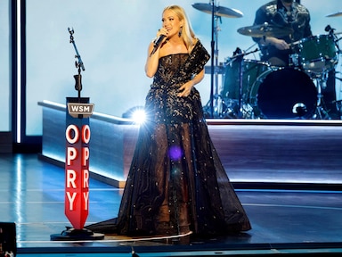 Carrie Underwood sings ‘America the Beautiful’ at Trump inauguration
