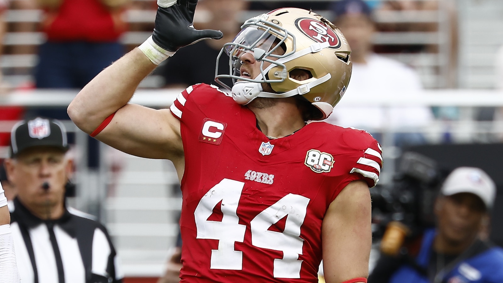 San Francisco 49ers star Kyle Juszczyk won his appeal of a $15,000 NFL fine, arguing his celebration mimicked drinking juice, not beer. ▻