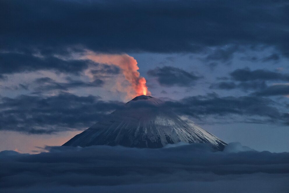PHOTO: In this photo released by The Russian Academy of Sciences' Vulcanology Institute, The Klyuchevskoy volcano, one of the highest active volcanoes in the world, erupts in northern Kamchatka Peninsula, Russian Far Eat, on Monday, Aug. 4, 2025.