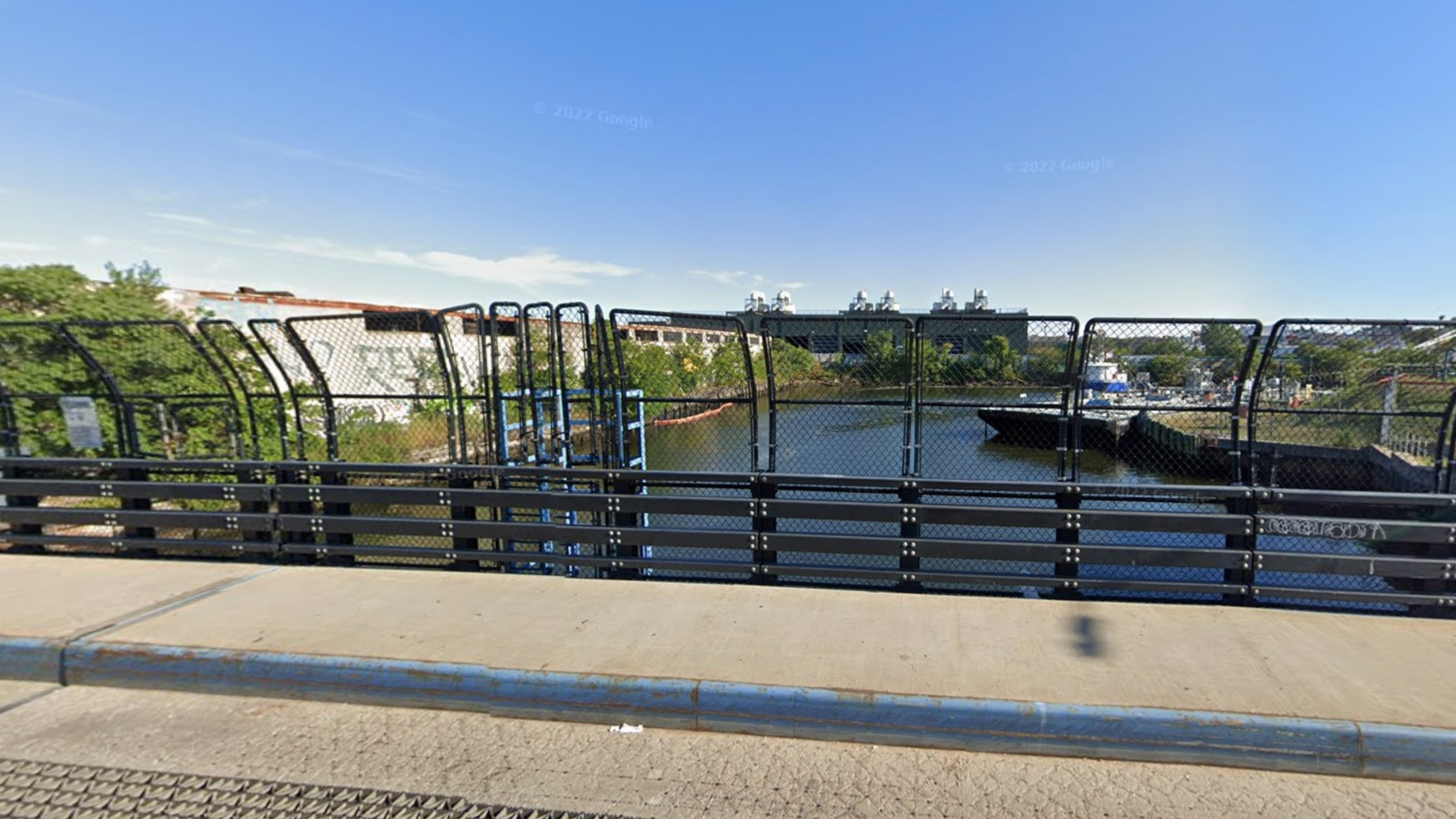 PHOTO: In this image from Google Maps Street View, Newtown Creek is seen from the Metropolitan Avenue Bridge in Brooklyn, N.Y.