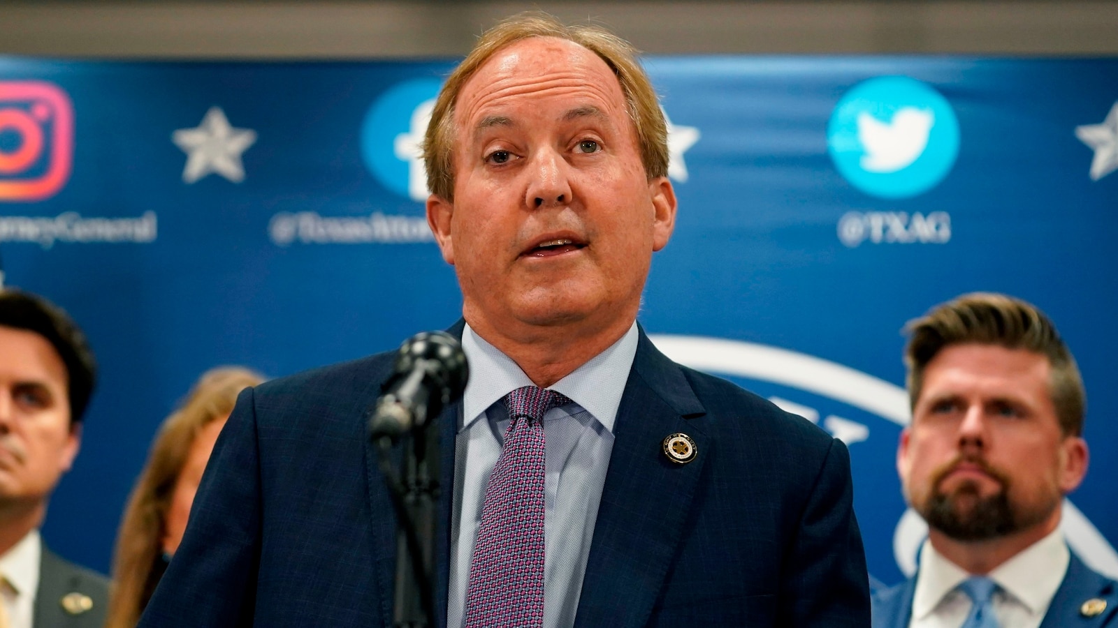 Texas AG beschuldigt katholische Non-Profit-Organisation des ...