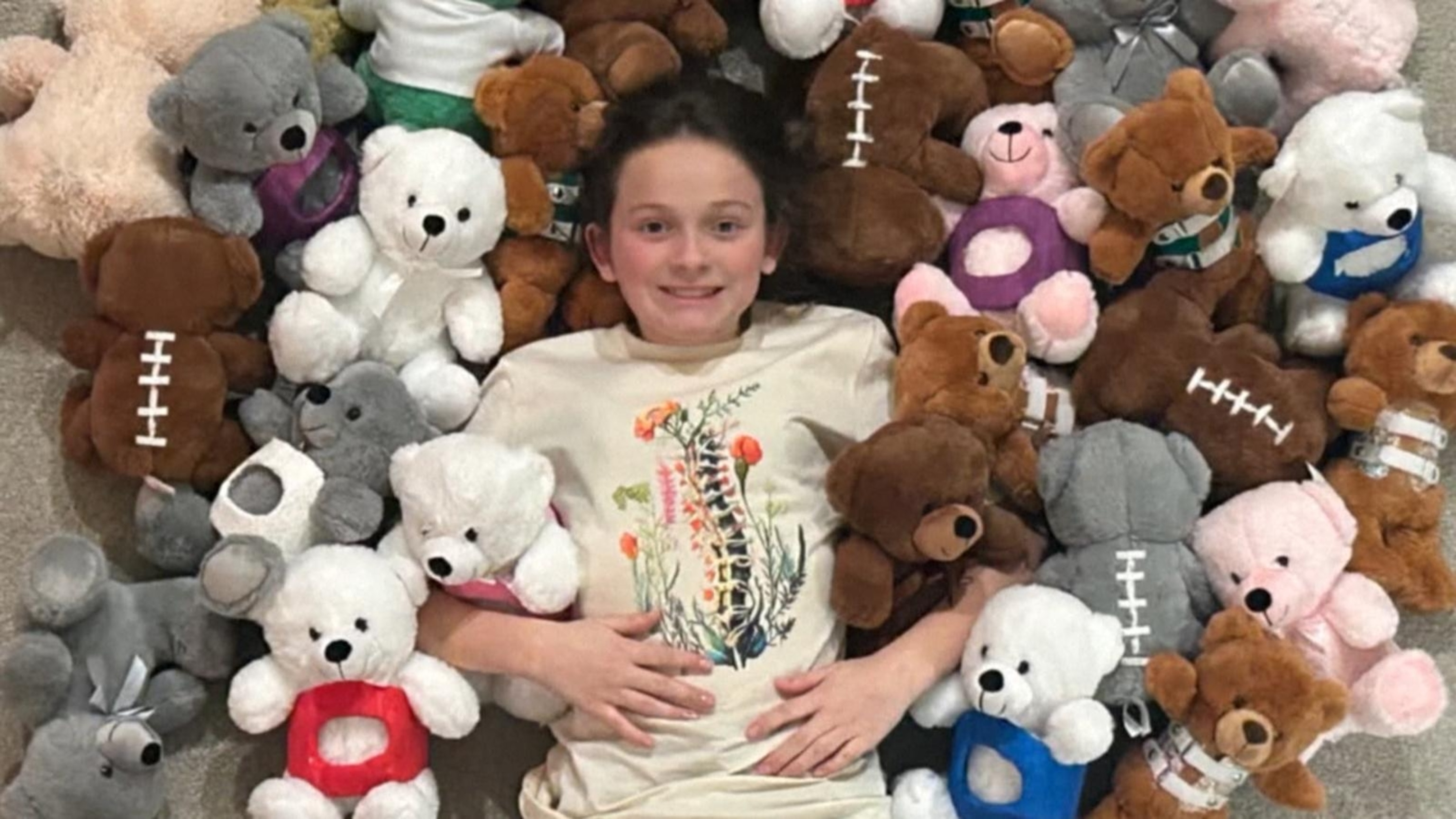 Video Teen warrior makes unique bears for kids with spinal