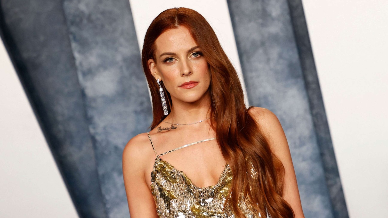Stunning Riley Keough Is Biological Mother Of One Of John Travolta's Sons, Lawsuit Claims Artwork for Mobile Stunning Riley Keough Is Biological Mother Of One Of John Travolta's Sons, Lawsuit Claims Artwork for Mobile