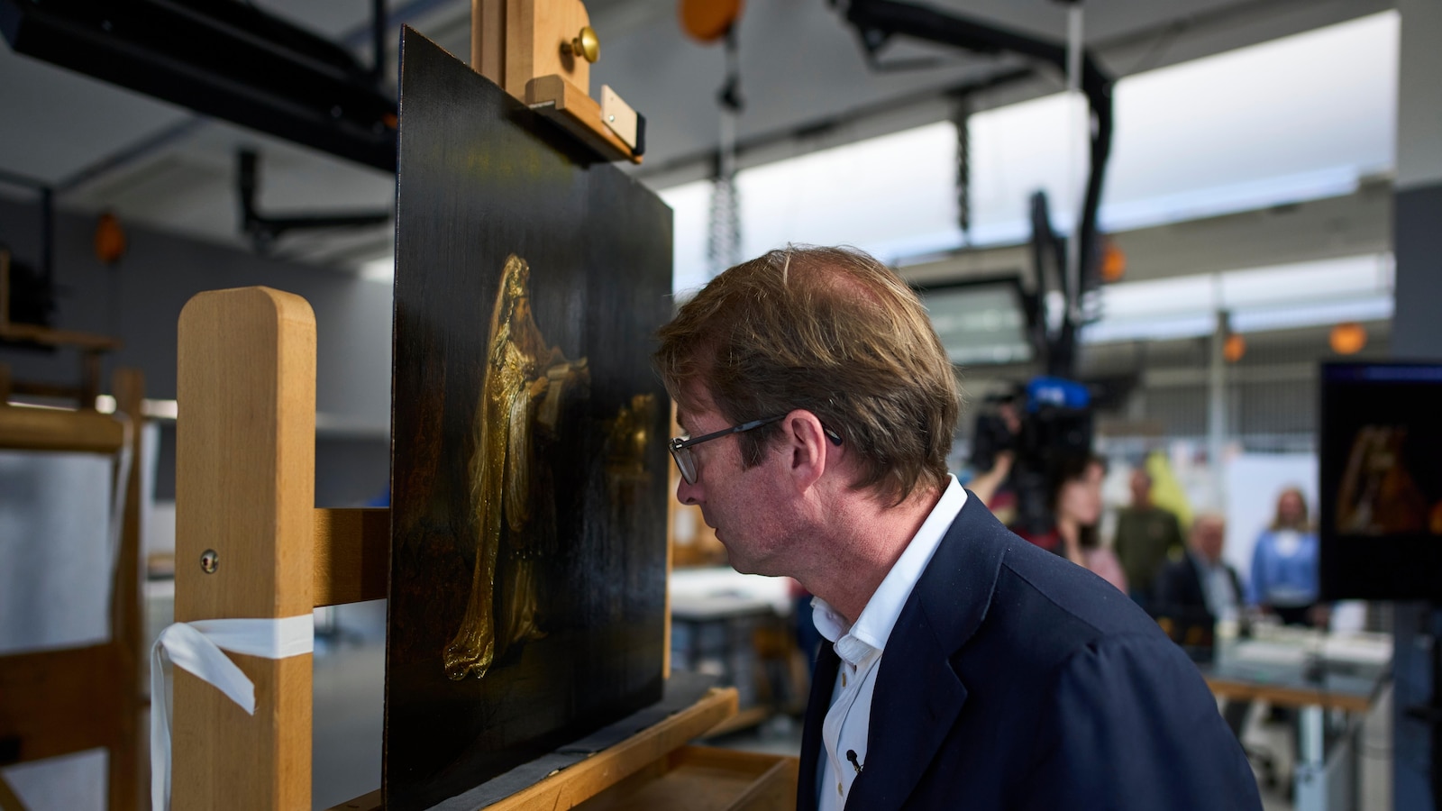 Nederlands museum maakt ‘naald in een hooiberg’ bevestiging van schilderij van Rembrandt