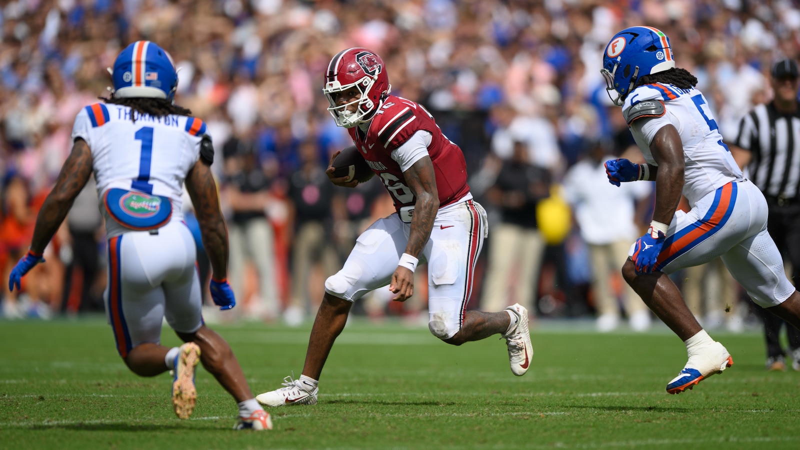 LaNorris Sellers accounts for five touchdowns as South Carolina stuns No. 16 Florida 38-19 in the Swamp, ending an eight-game SEC skid
