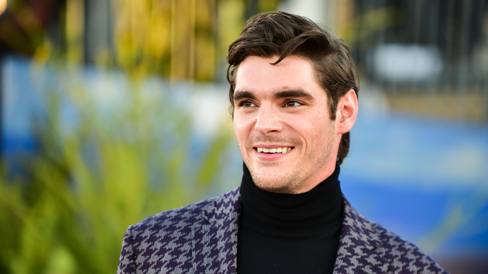 Actor RJ Mitte remembered for cerebral palsy advocacy after death at 34