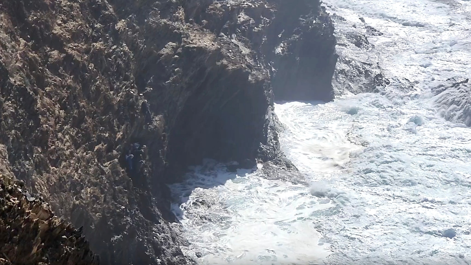 First responder speaks out after family of 7 rescued from cliff