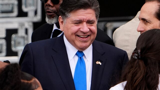 Appeals Court Upholds Illinois Ban on Semiautomatic Weapons