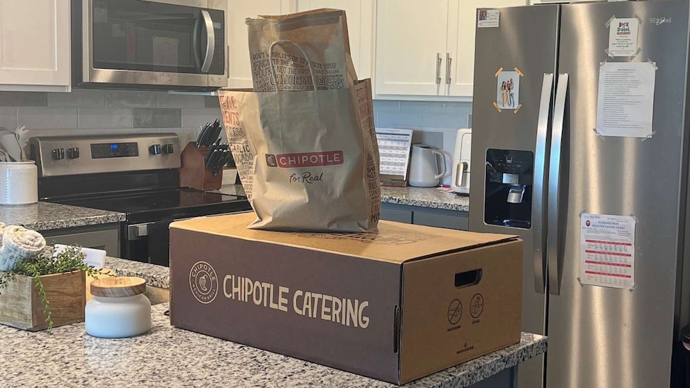 Chipotle catering is this busy mom's alternative hack to traditional meal prep ABC News