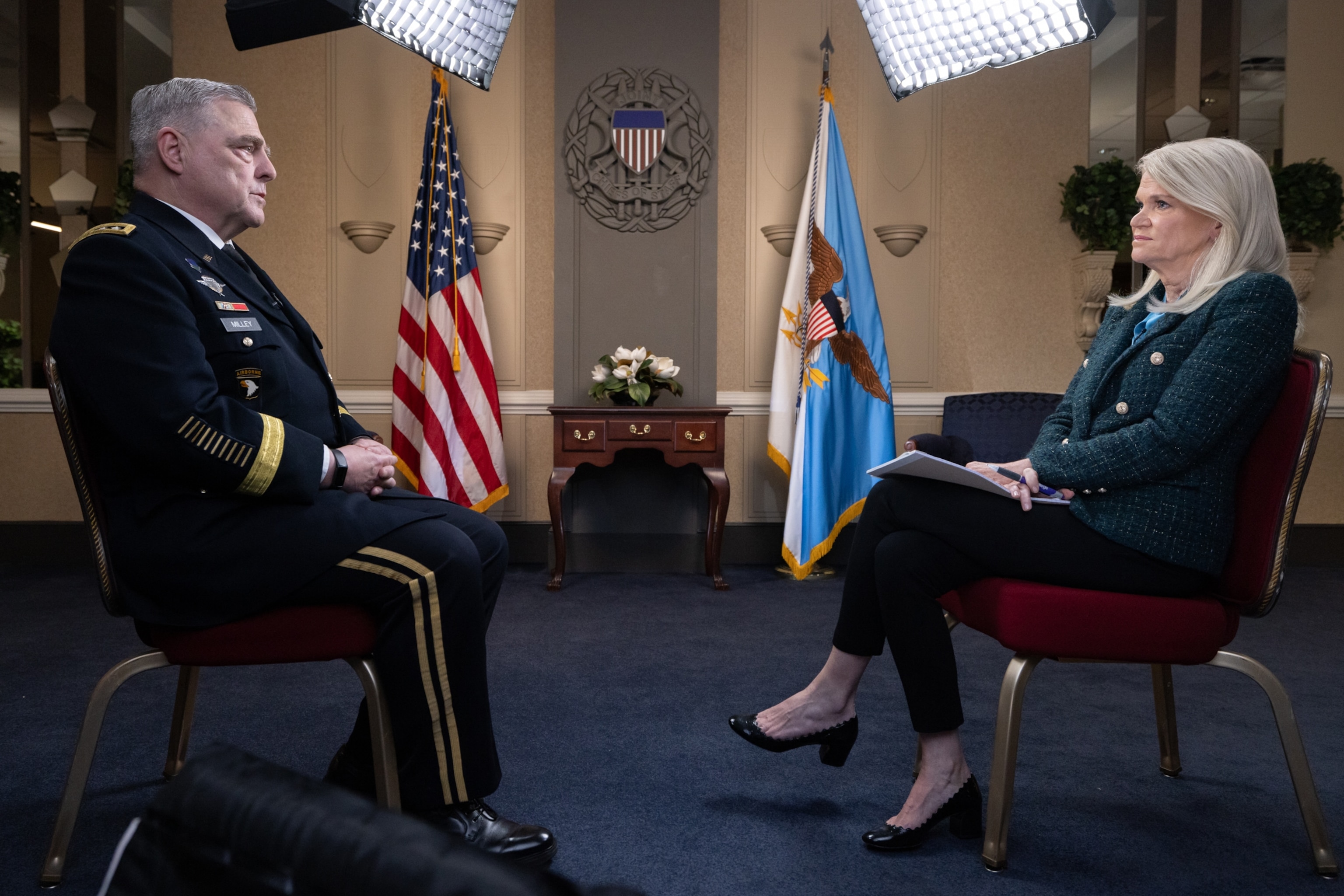 PHOTO: ABC News' Martha Raddatz speaks with General Mark Milley.