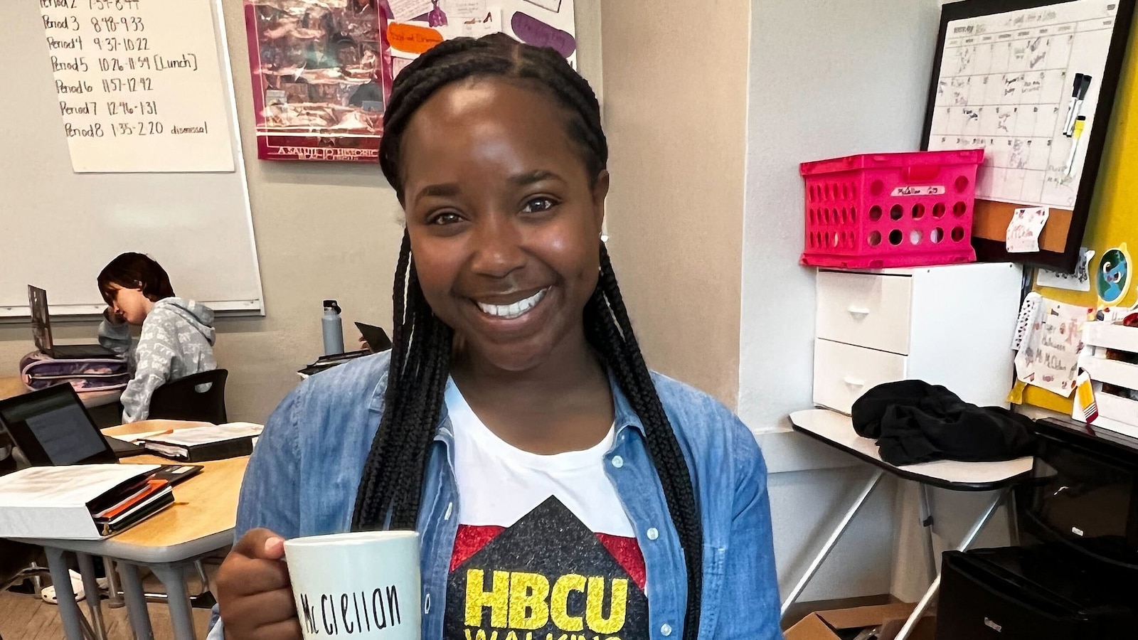 Teacher who was once kicked out of school shares advice for students