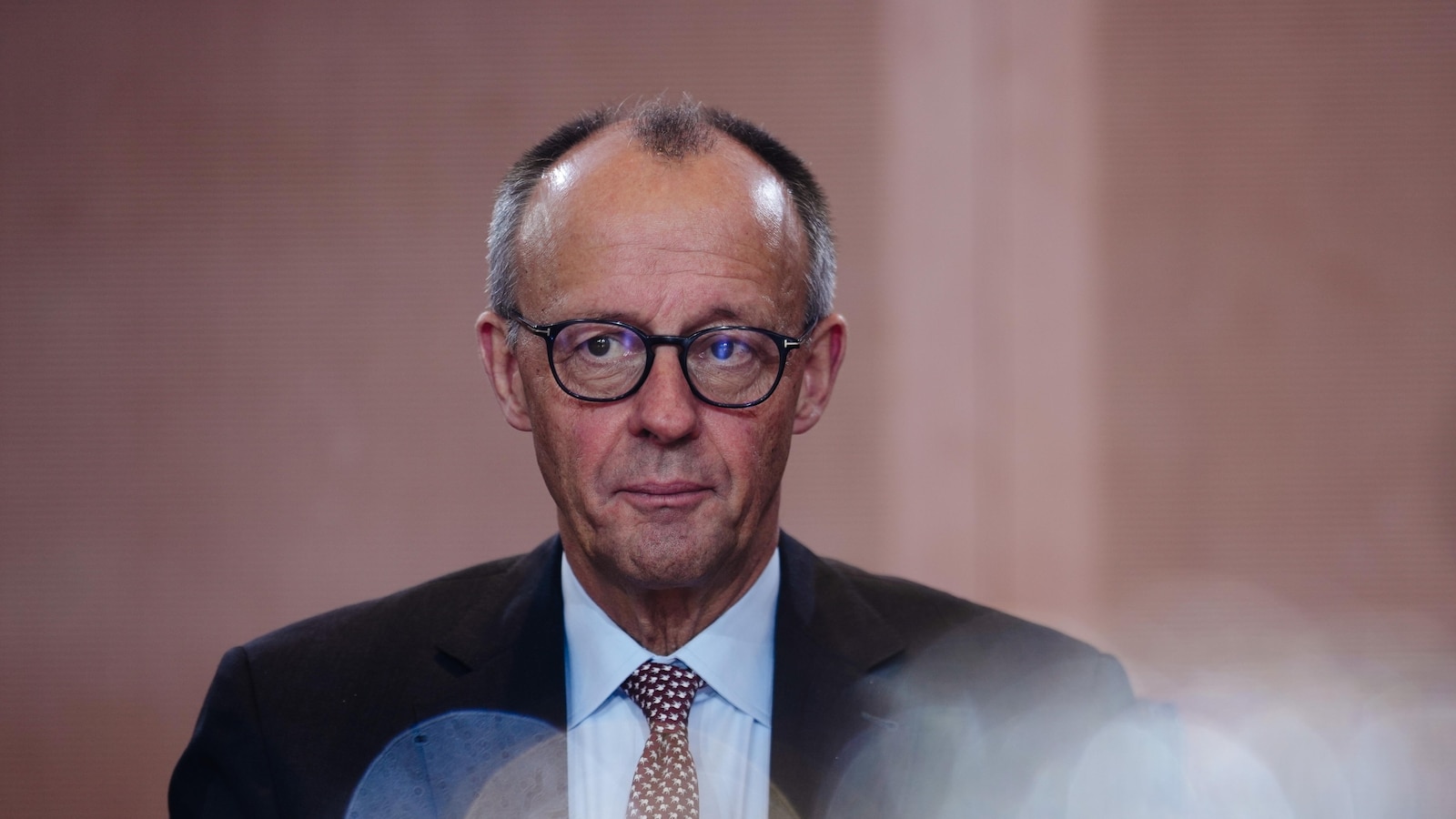 Германският канцлер Фридрих Мерц казва че новата стратегия за национална