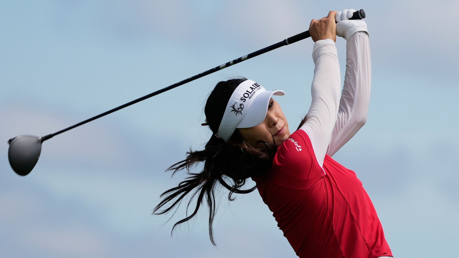 Scheffler Shoots 60 to Lead Travelers Championship