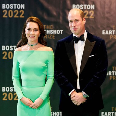 Prince William and Princess Kate walk the Earthshot award green carpet Prince William and Princess Kate walk the Earthshot award green carpet