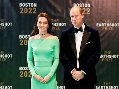 Prince William and Princess Kate walk the Earthshot award green carpet