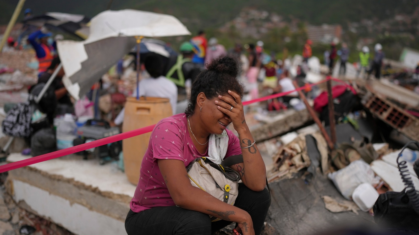 VENEZUELA QUAKE: 50,000 MISSING As death toll mounts rapidly